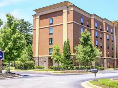 Hampton Inn & Suites Flowery Branch Exterior photo